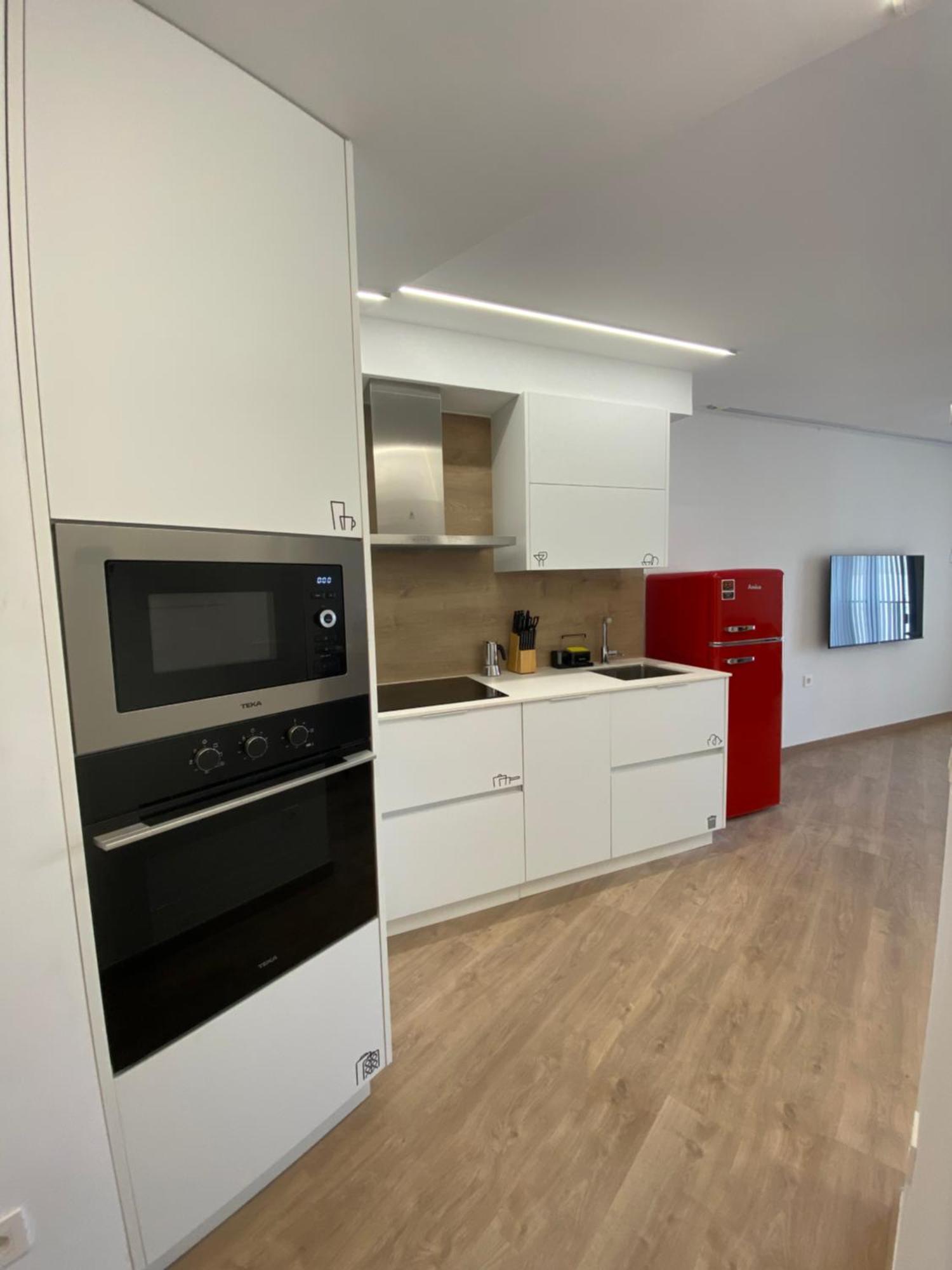 Apartamentos Luisa سانتياغو دي كومبوستيلا المظهر الخارجي الصورة