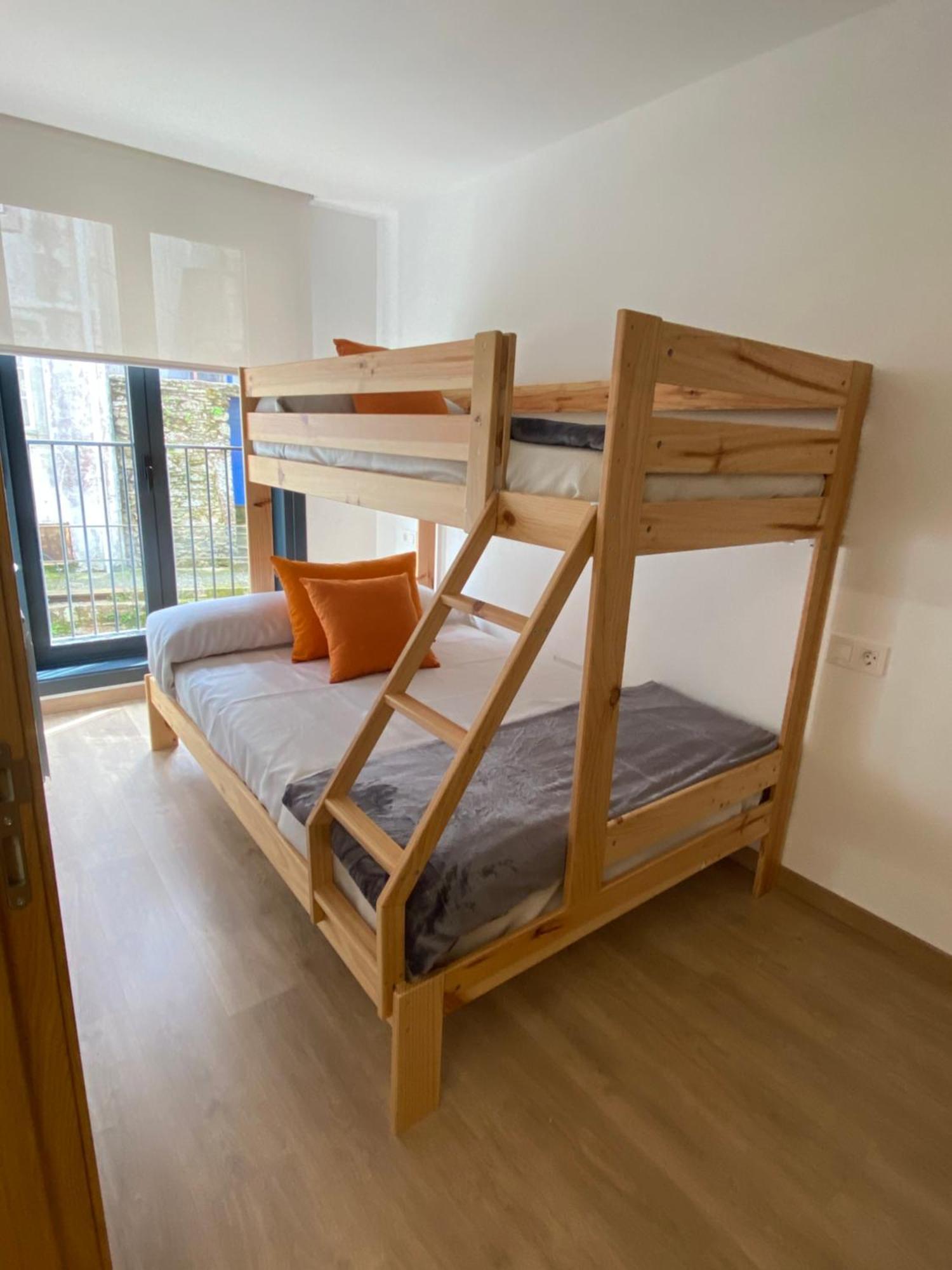 Apartamentos Luisa سانتياغو دي كومبوستيلا المظهر الخارجي الصورة
