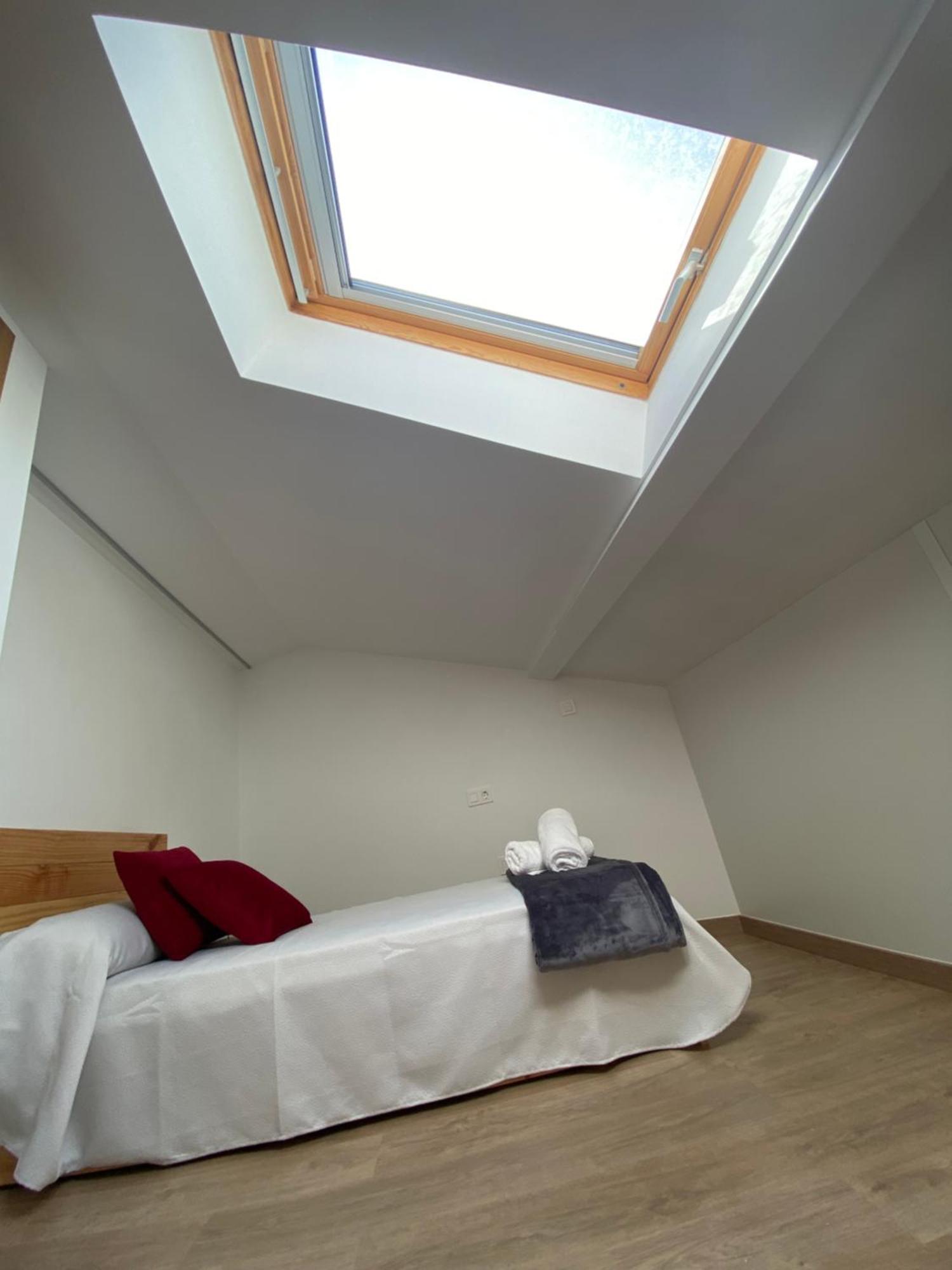 Apartamentos Luisa سانتياغو دي كومبوستيلا المظهر الخارجي الصورة